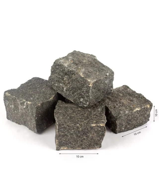 Anthracite Splitface Granite Cobblestone, 10 x 10 x 10 cm (1 ton = 5 sqm)
