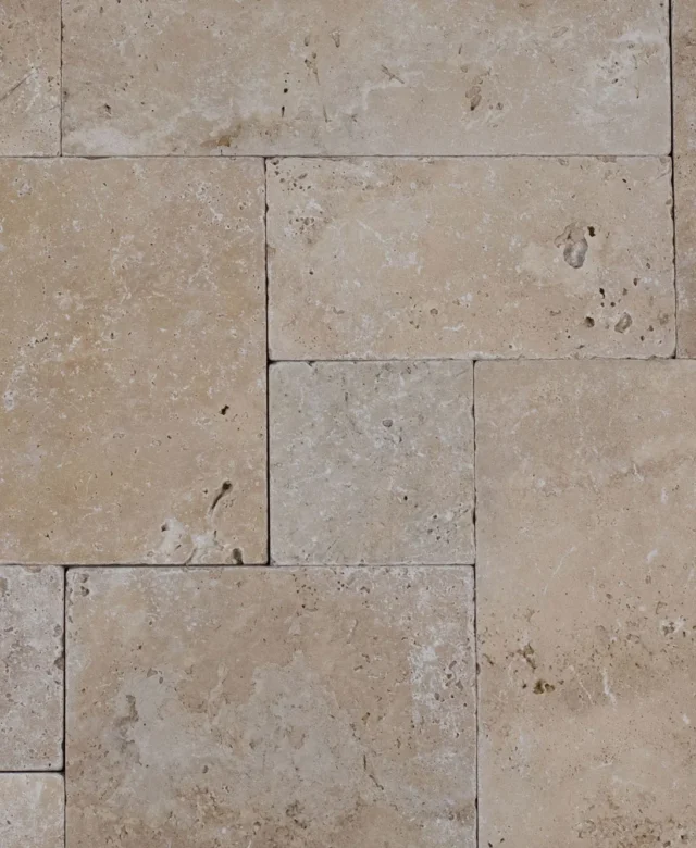 Classic Cross Cut Tumbled Travertine Mini French Pattern Set, 1 cm